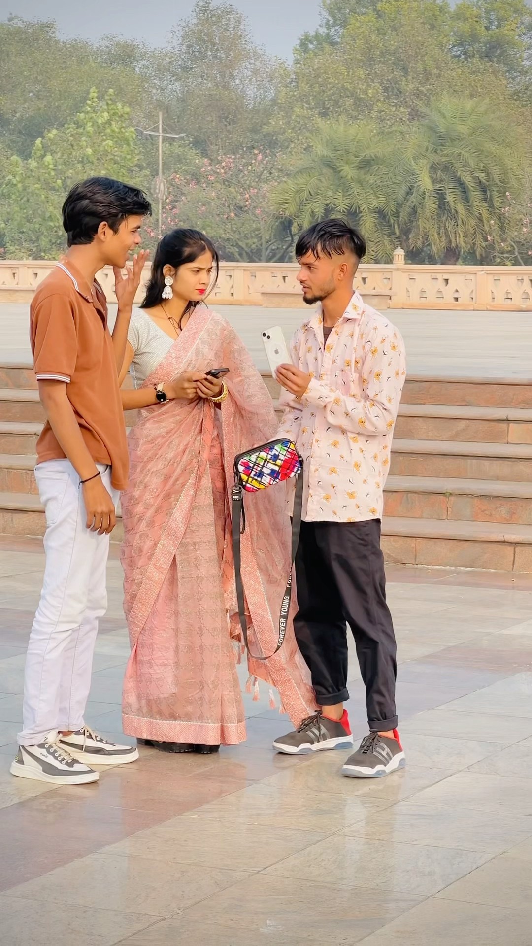Bhole time pass kargi ?#ytshorts #youtube #shortsfeed #shortsvideo #explore
